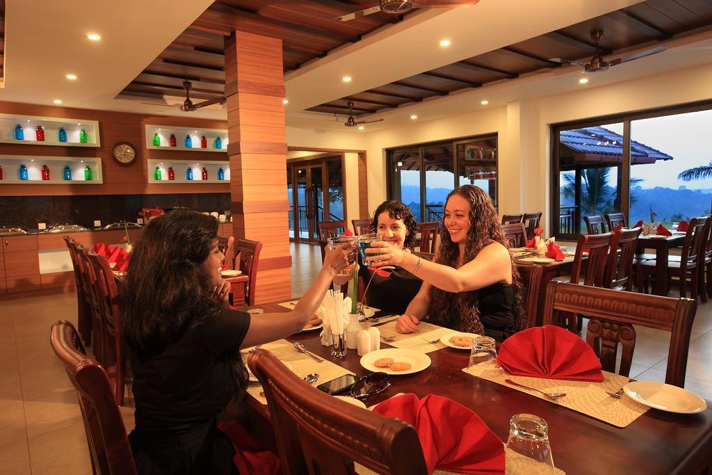 Arayal Resort-A Unit Of Sharoy Resort Tariyod Экстерьер фото